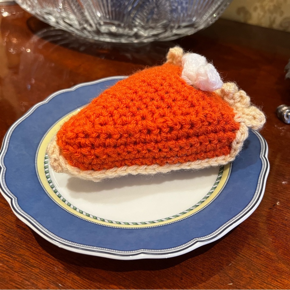 🎃 Hand Crocheted Pumpkin Pie Slice!!